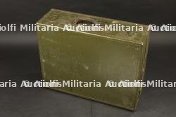 Uniforme et valise de GB Lloyd. — miniature 3