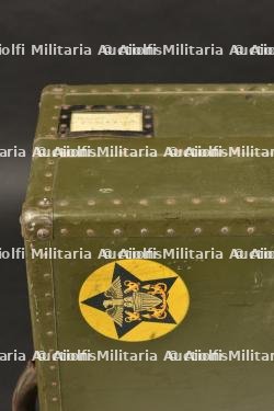 Uniforme et valise de GB Lloyd. — miniature 17