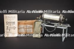 Réchaud Coleman en boite. US Army Coleman stove in box.