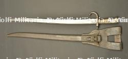 Sabre baïonnette Chassepot modèle 1866 avec porte fourreau. Chassepot Model 1866 sword bayonet with frog