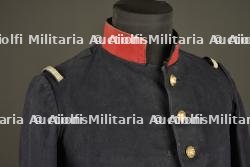 Tunique d'adjudant chef et 2 pantalons d'officier. Senior Warrant Officer tunic with two officer’s trousers — photo 12
