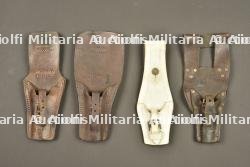 Lot de 4 portes baïonnette français. Lot of four French bayonet frogs — photo 1