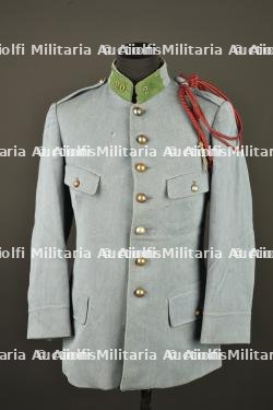 Tunique bleu horizon d'un officier du Train. Horizon blue tunic of a Train officer