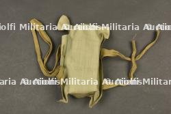 Pochette First Aid parachutiste US. — miniature 5