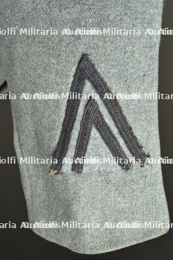 Vareuse bleu horizon modèle 1915 du 43e de Ligne. Model 1915 horizon blue tunic of the 43rd Line Infantry Regiment — miniature 10