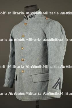 Vareuse bleu horizon modèle 1915 du 43e de Ligne. Model 1915 horizon blue tunic of the 43rd Line Infantry Regiment — miniature 16