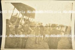 Lot de 8 rares photos de l'Hauptmann von Geyer racompagné par le Lt Minier de l'escadrille BR35 après la signature de l'armistice. — photo 3