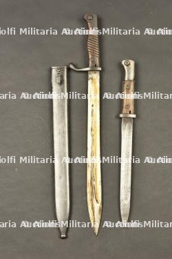 Lot de 2 baïonettes allemandes 98-05 et 84-98