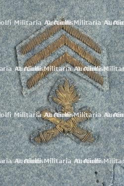 Tunique bleu horizon d'un lieutenant mitrailleur du 67e RI. Horizon blue tunic of a machine gun lieutenant of the 67th Infantry Regiment — photo 3