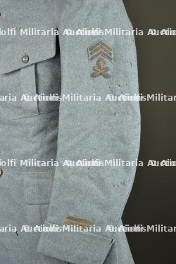 Tunique bleu horizon d'un lieutenant mitrailleur du 67e RI. Horizon blue tunic of a machine gun lieutenant of the 67th Infantry Regiment — photo 6