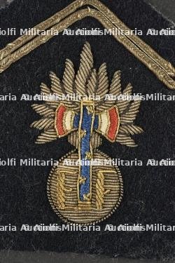 Pattes de col pour Vareuse de la Garde Personnelle du Chef de l'Etat — miniature 3