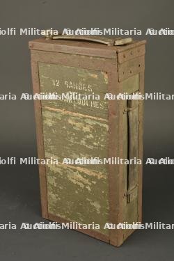 Caisse pour bandes rigides de mitrailleuse Hotchkiss  française. French Hotchkiss machine gun rigid strip ammunition box — photo 1