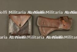 Outillage français étui de hache et scie pliante. French tool equipment set with axe carrier and folding saw