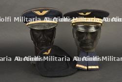 Ensemble de casquettes aviation