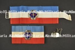 Ensemble brassards Volontaires Nationaux et gourmette