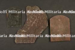 Ensemble de 3 plaques à l'effigie du Colonel de la Rocque  — photo 2