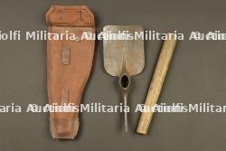 Outil Seurre dans sa housse cachou. Seurre tool in its khaki treated cover — miniature 3
