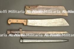 Baionnette Berthier 1892 et machette française. Berthier Model 1892 bayonet and French machete — miniature 5