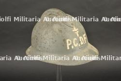 Coque de casque Adrian 1926 avec Croix de Lorraine et sigle PCDF — miniature 8