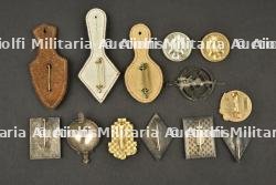 Lot de 14 insignes Légion Etrangère et divers — photo 2