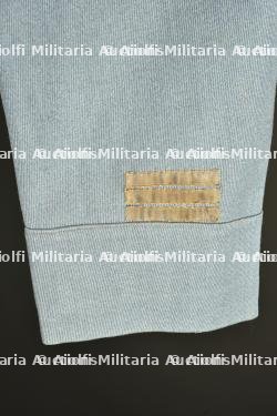 Tunique bleu horizon d'un capitaine médecin. Horizon blue tunic of a medical captain — miniature 4
