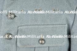 Tunique bleu horizon d'un capitaine médecin. Horizon blue tunic of a medical captain — miniature 6