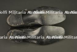 Paire de bottines d'infirmière française. Pair of French nurse’s ankle boots — photo 5