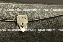 Brassard et trousse d'infirmier français. French medic’s armband and medical pouch — photo 3