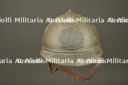 Casque Adrian du Service de Santé des Armées. Adrian helmet of the French Army Medical Service
