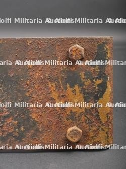 Pare-chocs de véhicule allemand. German vehicle bumper. — photo 2