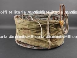 Boite à pigeon de parachutiste US. US Paratrooper Pigeon Box — miniature 11