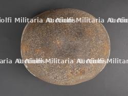 Coque de casque MP Provenant de Malmédy. MP helmet shell from Malmédy. — photo 10