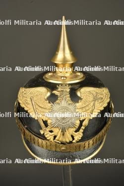 Casque à pointe d'un sous officier supérieur de la Garde. Pickelhaube of a senior NCO of the Guard — photo 1