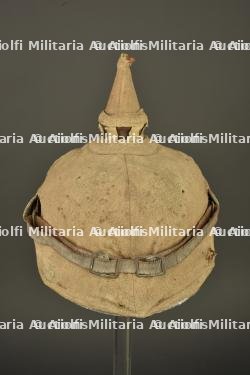 Casque à pointe bavarois avec son couvre casque retrouvés à Farbus. Bavarian pickelhaube with its helmet cover recovered at Farbus — photo 1