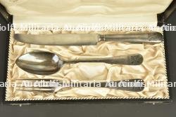 Couverts en métal argenté à motif de croix de fer dans leur coffret. Silver plated cutlery with Iron Cross motif in fitted case — photo 6