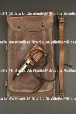 Ensemble d'officier