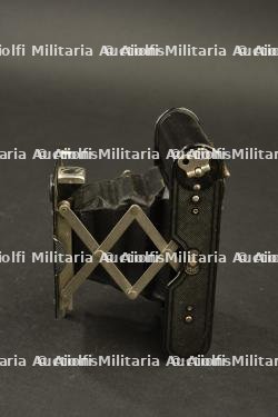 Lampe et appareil photos officier — miniature 4