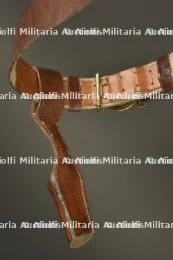 Très bel ensemble Feldbinde et porte poignard d'officier prussien dans sa boite. Fine set comprising Prussian officer’s Feldbinde and dagger hanger in its original box — photo 4