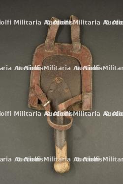 Pelle de mitrailleur