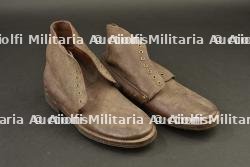 Paire de brodequins modèle 1917
