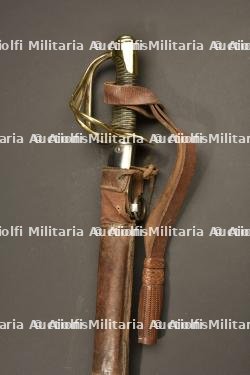 Sabre troupe de cavalerie légère modèle 1822-1882 avec dragonne et housse en toile — photo 2