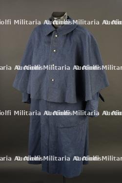 Manteau à rotonde d'officier