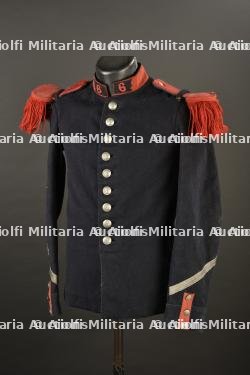 Tunique modèle 1900 d'un sergent du 6e régiment de Cuirassiers