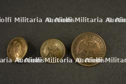 Lot de petits objets du quotidien du poilu, couture et hygiène — photo 5