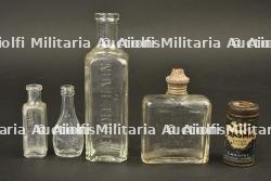 Lot d'objets du quotidien du poilu, hygiène, rasage et écriture. — photo 3
