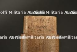 Lot d'objets du quotidien du poilu, hygiène, rasage et écriture. — miniature 7