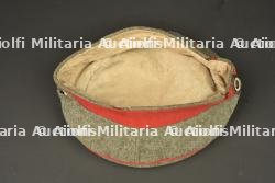 Mutze M1907 feldgrau d'infanterie prussienne. Model 1907 feldgrau visor cap of Prussian infantry — miniature 3