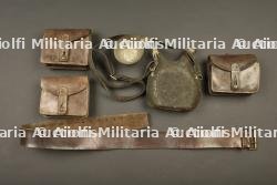 Equipement de Poilu ceinturon, cartouchières et bidon. — photo 1