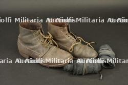Paire de brodequins 1917 — photo 1
