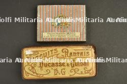 Cinq boîtes en tole sérigraphiée et une carton de chocolat, biscuits et petit déjeuner période 1ere guerre — miniature 4
